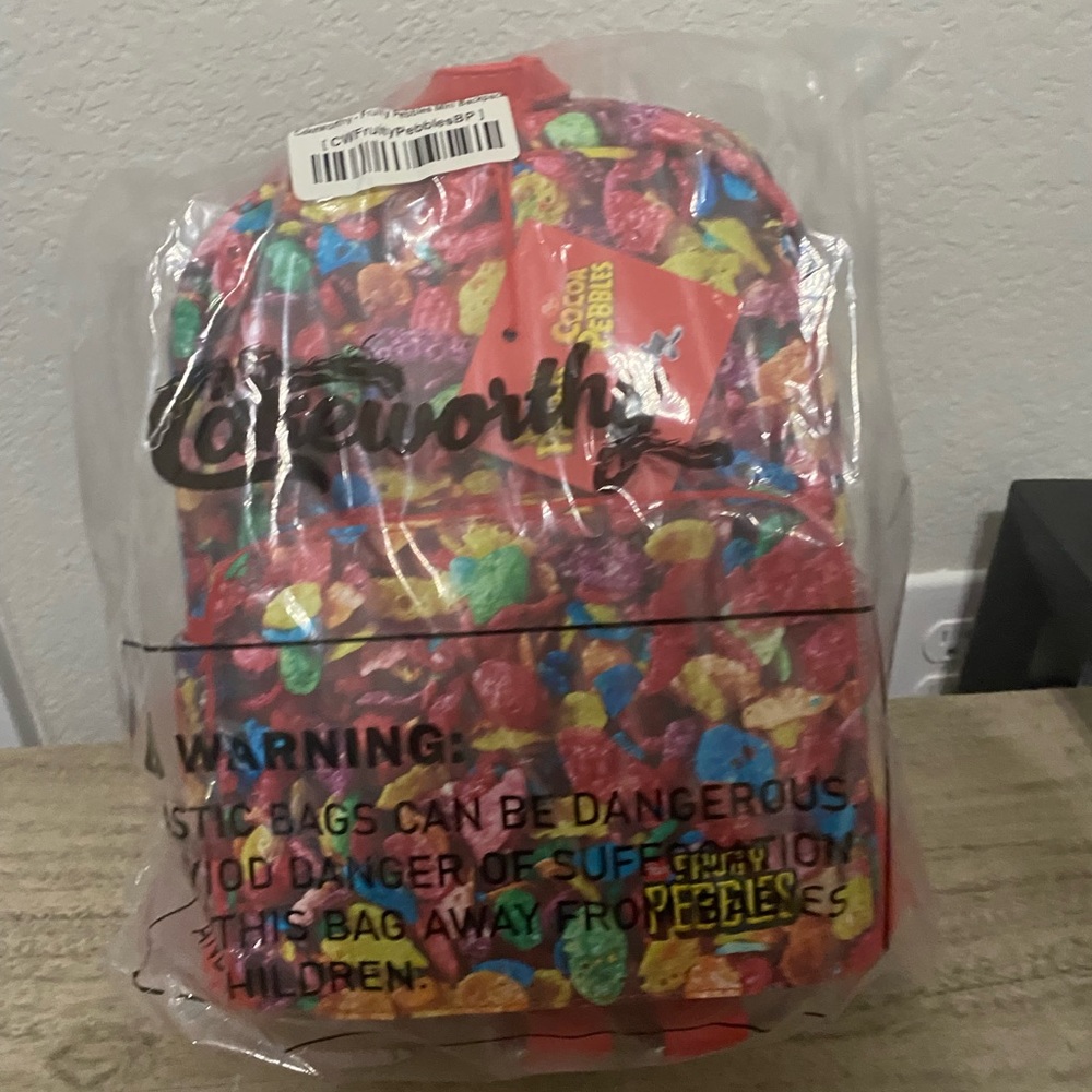 Mini pack back - cake worthy brand - fruit loop pictured on